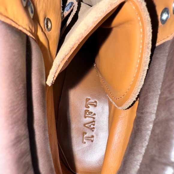 Taft's Viking Boot in deep azure (Size 8) - Picture 7 of 9